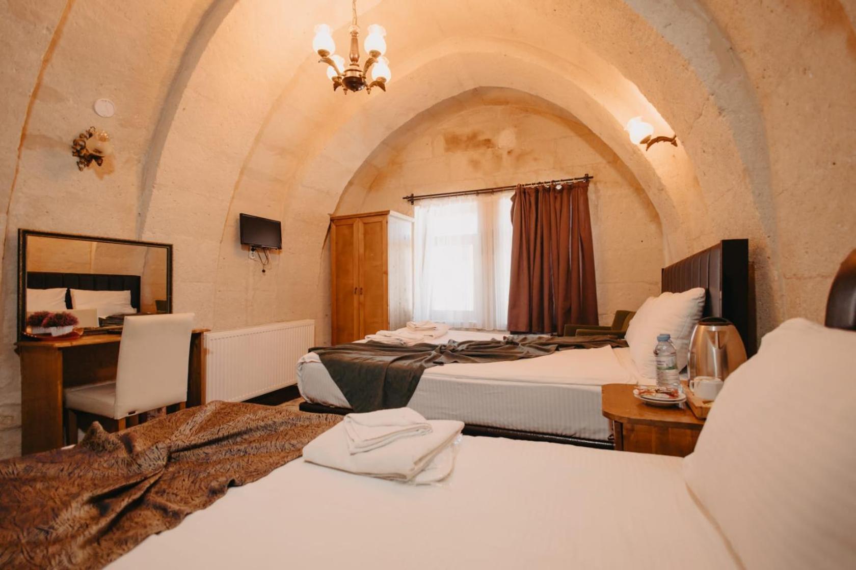 7 Oda Kapadokya Cave Hotel Ürgüp Ngoại thất bức ảnh